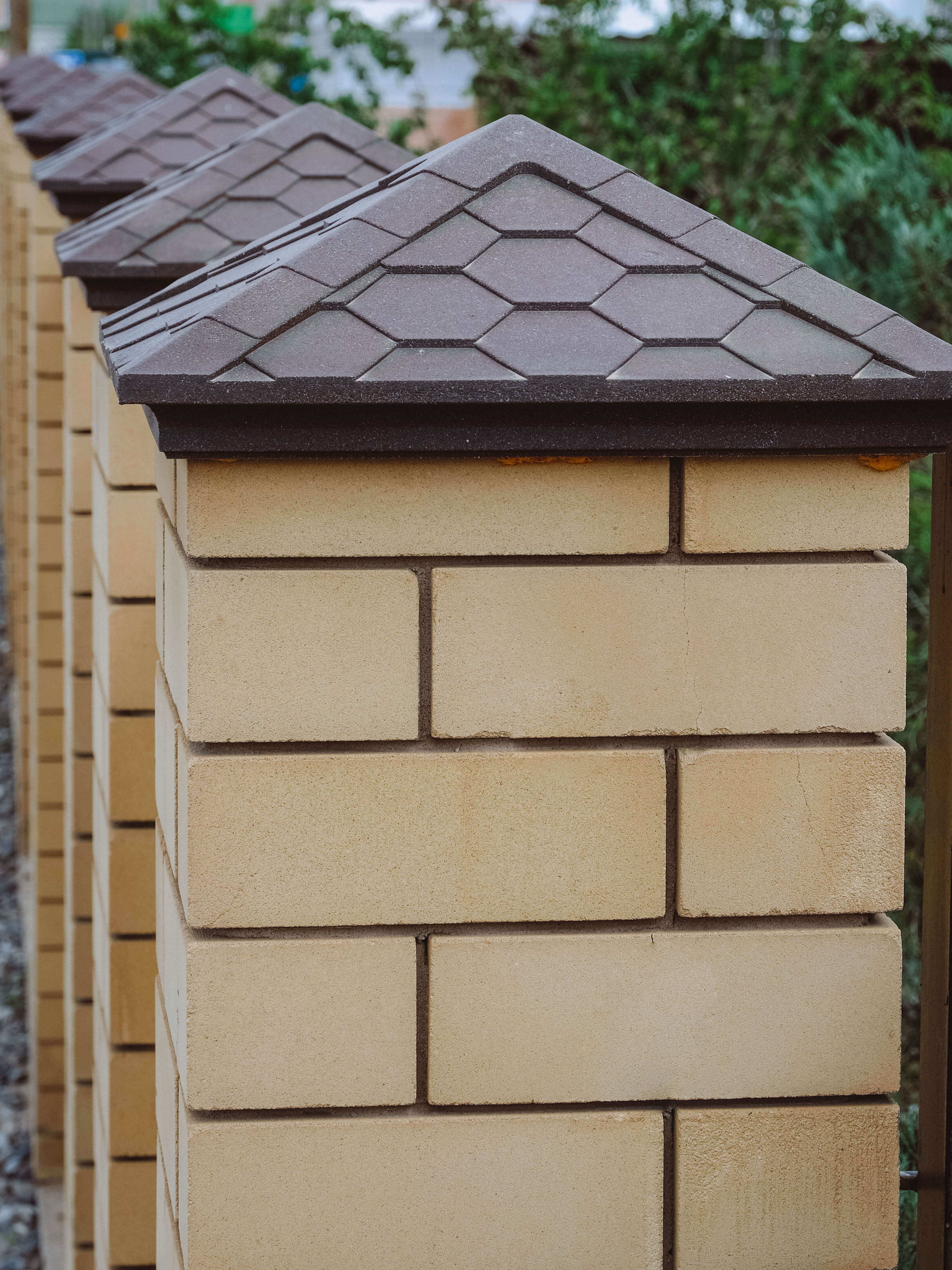 Колпак Zking Эверест Коричневый на столб 1.5х1.5 кирпича (390х390мм) в Омске фото