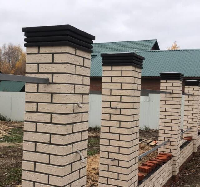 Колпак Zking Бона ХайТек Коричневый на столб 1.5х1.5 кирпича (385х385мм) в Омске фото